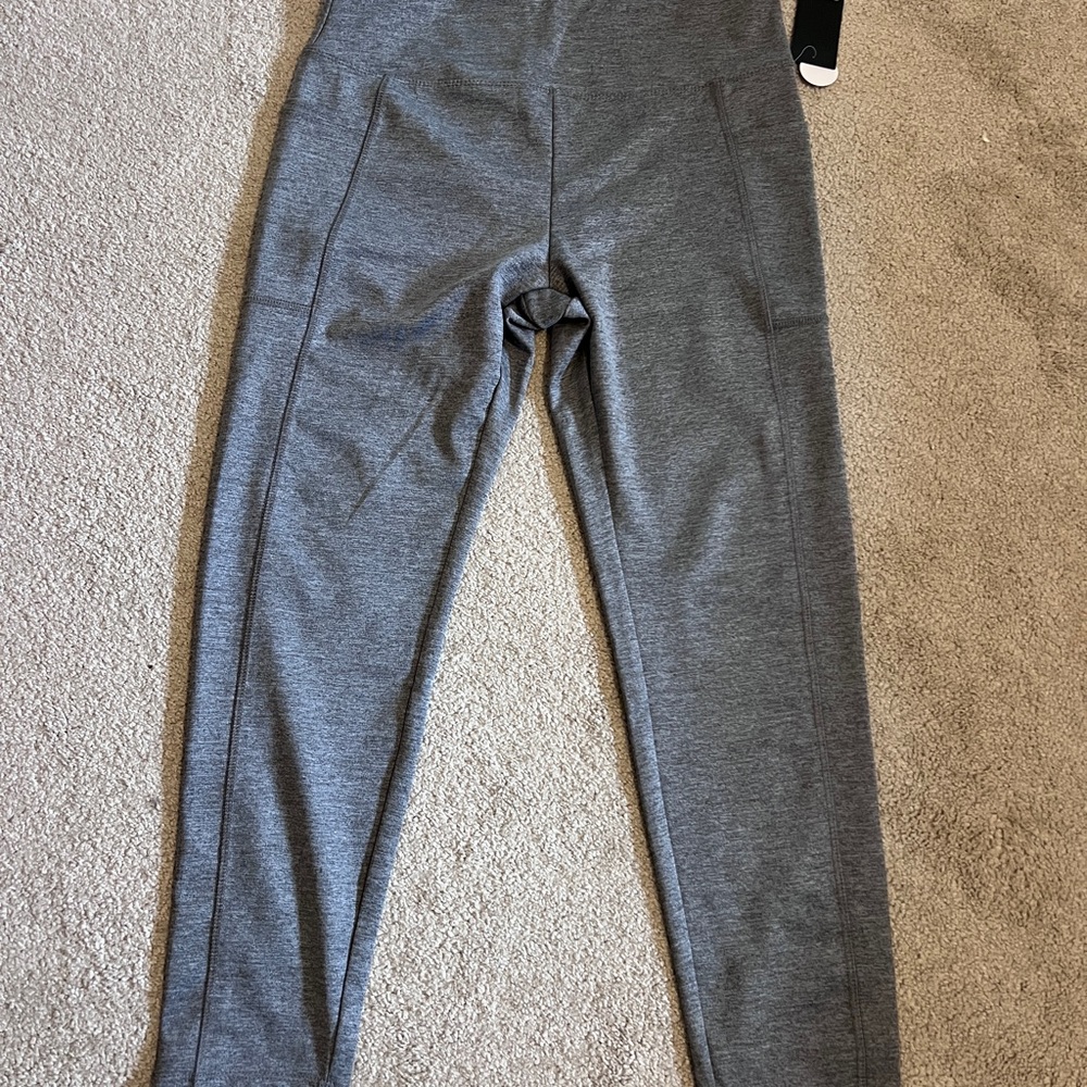 Bally Total Fitness Gray 7/8 High-Waisted Leggings (size XL)